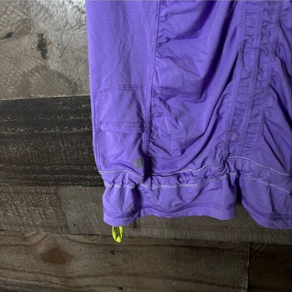 Lululemon Womens Tank Top 6 - Picture 3 of 4